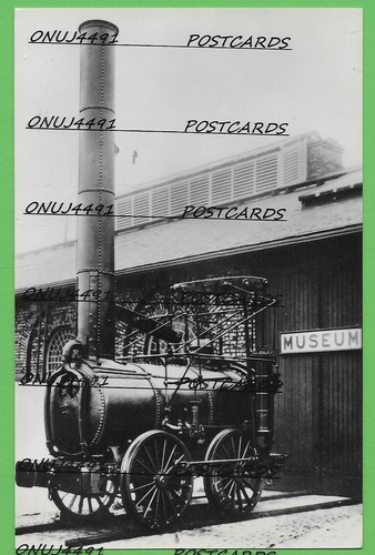 Unposted photographic card